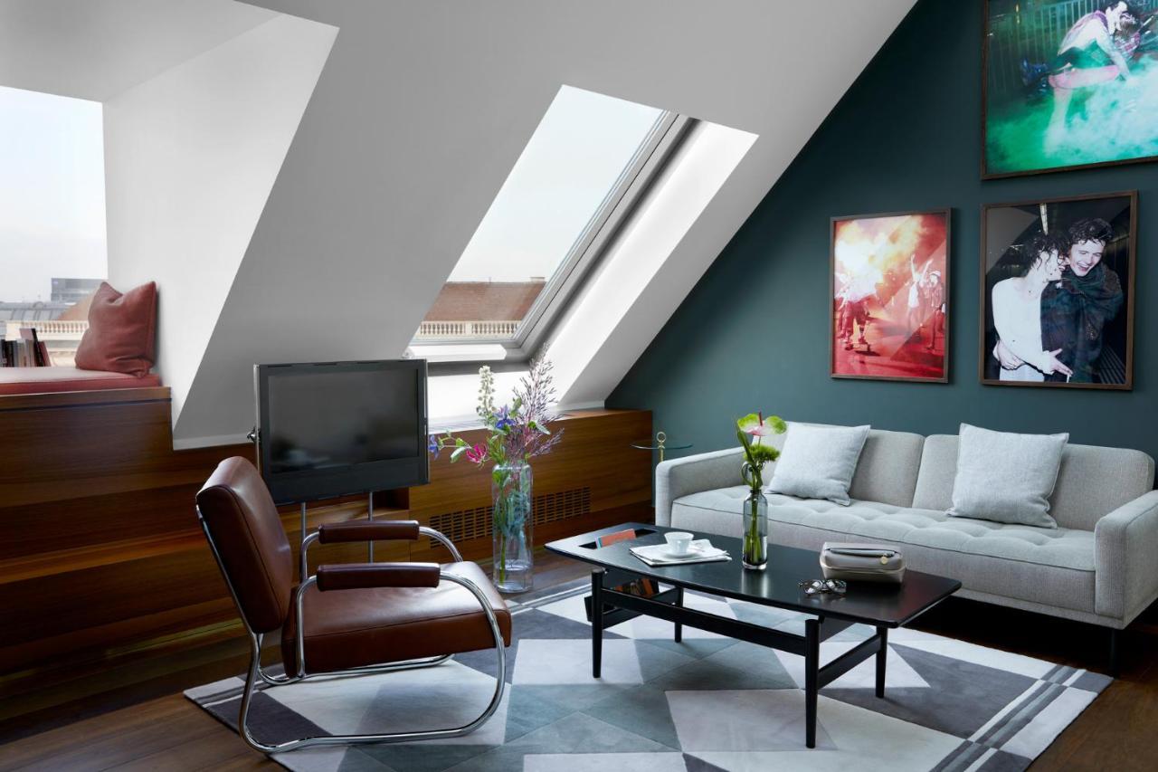 The Guesthouse Vienna Luaran gambar A room with a skylight