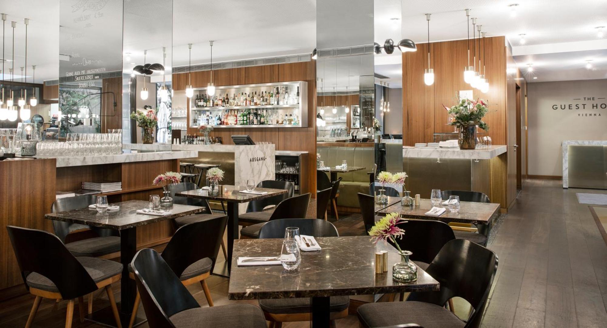 The Guesthouse Vienna Luaran gambar Interior of the restaurant