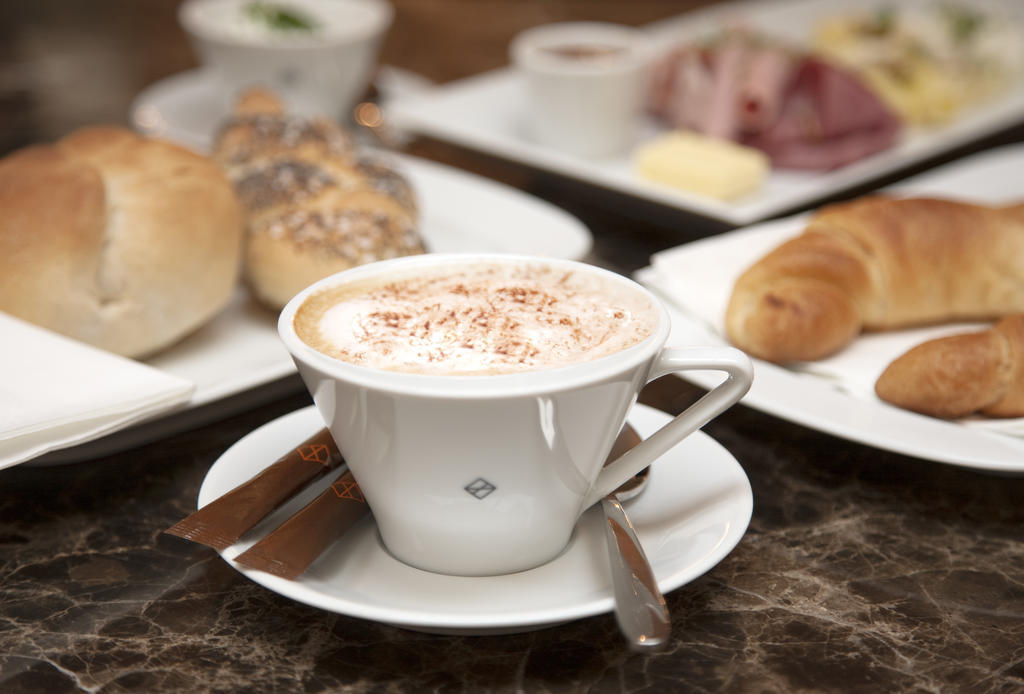 The Guesthouse Vienna Luaran gambar A cup of cappuccino