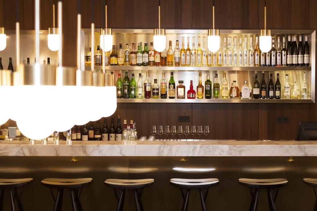 The Guesthouse Vienna Luaran gambar The bar at the Concourse