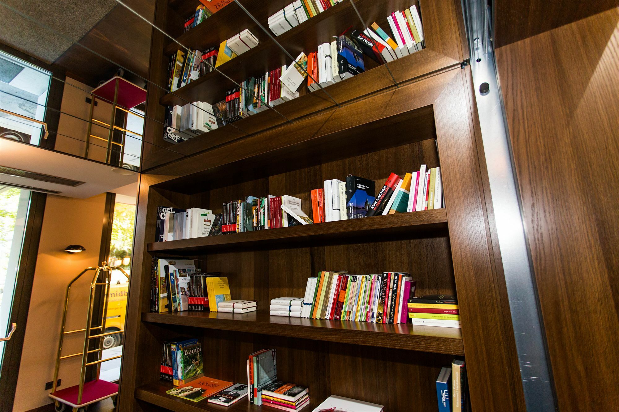 The Guesthouse Vienna Luaran gambar Library